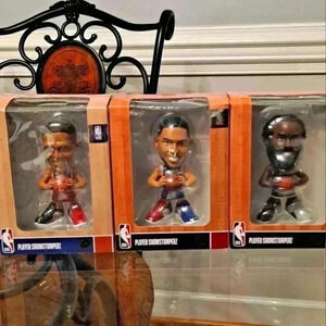 (3)NBA Players Bobbleheads